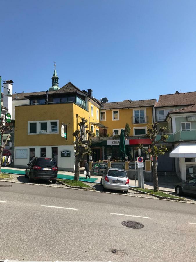 Susas Charming Places Gmunden Extérieur photo